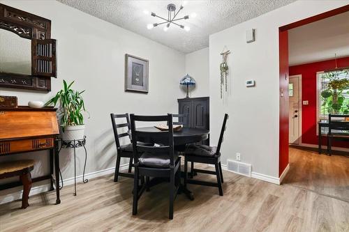 3472 Eldridge Avenue, Winnipeg, MB - Indoor Photo Showing Dining Room