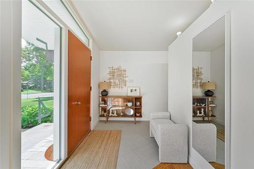514 First Street, Steinbach, MB - Indoor Photo Showing Other Room