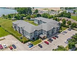 303-44 ROBSON  Leamington, ON N8H 5E4