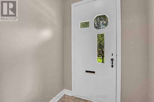 166 Winther Avenue, Ottawa, ON - Indoor Photo Showing Other Room