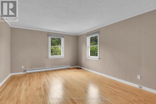 166 Winther Avenue, Ottawa, ON - Indoor Photo Showing Other Room