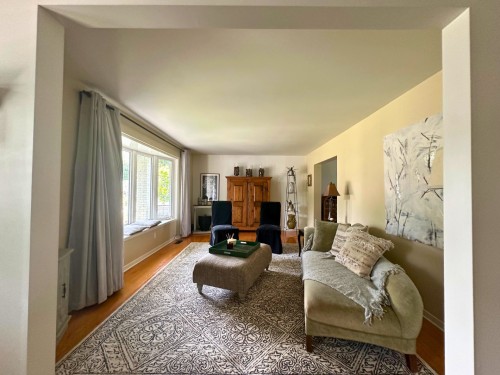 Salon - 361 Rue Aumais, Sainte-Anne-De-Bellevue, QC - Indoor Photo Showing Living Room