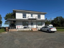 157  - 159 Route 230 O.  Saint-Pascal, QC G0L 3Y0