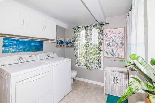 Salle de bains - 1247 2E Rang, Saint-Roch-Des-Aulnaies, QC - Indoor Photo Showing Laundry Room