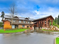 #37-1175 RESORT Dr  Parksville, BC V9P 2E3