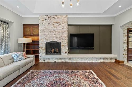 53 Harvard Ave, Winnipeg, MB - Indoor Photo Showing Living Room With Fireplace