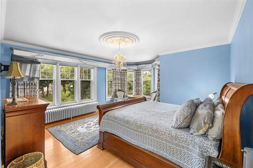 53 Harvard Ave, Winnipeg, MB - Indoor Photo Showing Bedroom