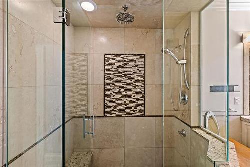 53 Harvard Ave, Winnipeg, MB - Indoor Photo Showing Bathroom