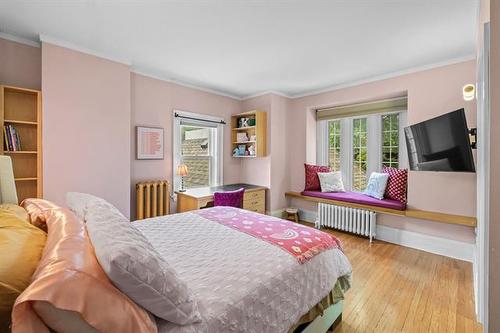 53 Harvard Ave, Winnipeg, MB - Indoor Photo Showing Bedroom