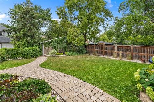 53 Harvard Ave, Winnipeg, MB - Outdoor With Backyard