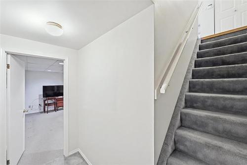 7-6645 Roblin Blvd, Winnipeg, MB - Indoor Photo Showing Other Room