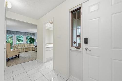 7-6645 Roblin Blvd, Winnipeg, MB - Indoor Photo Showing Other Room