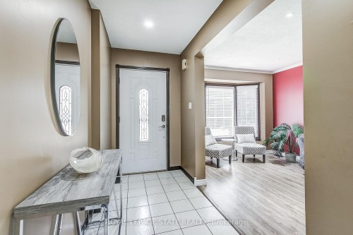 357 Acadia Drive, Hamilton, ON - Indoor Photo Showing Other Room
