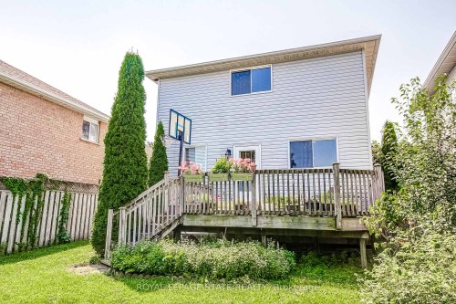 357 Acadia Drive, Hamilton, ON - Outdoor With Deck Patio Veranda With Exterior