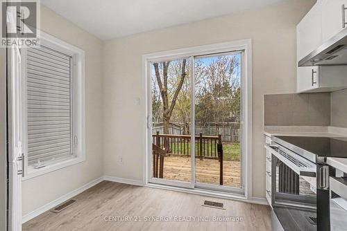 54 Meadowcroft Crescent, Ottawa, ON - Indoor