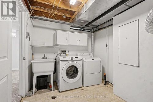 54 Meadowcroft Crescent, Ottawa, ON - Indoor Photo Showing Laundry Room