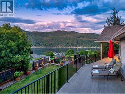 2459 Marine Place  Blind Bay, BC V0E 1H1
