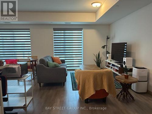 B308 - 50 MORECAMBE GATE , Toronto, Ontario M1W 2S6 5
