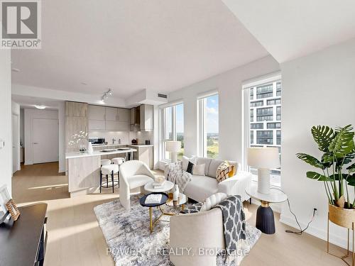 1612 - 292 Verdale Crossing, Markham, ON - Indoor Photo Showing Living Room