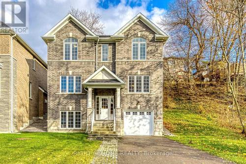2575 ISLINGTON AVENUE , Toronto, Ontario M9V 4A2 2