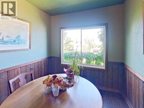 4538 Michigan Ave, Powell River, BC - Indoor Photo Showing Dining Room
