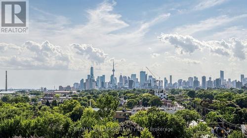 823 - 1050 Eastern Avenue, Toronto, ON - Outdoor With View