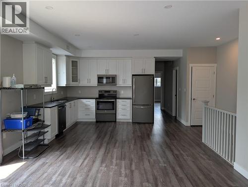 320 WATERLOO Street Unit# 2 , New Hamburg, Ontario N3A 1T6 5