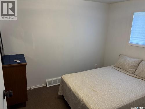 301 1St Avenue Se, Wadena, SK - Indoor Photo Showing Bedroom