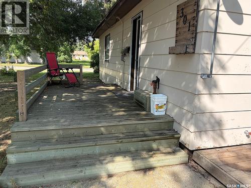 301 1St Avenue Se, Wadena, SK - Outdoor With Exterior