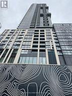 1813 - 87 PETER STREET Toronto, ON M5V 0P1