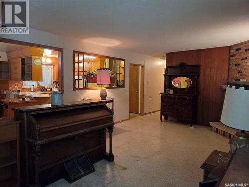 400 Cornwall Street, Regina, SK - Indoor