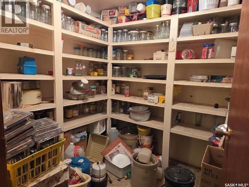 400 Cornwall Street, Regina, SK - Indoor