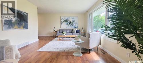 229 Anderson Crescent, Saskatoon, SK - Indoor Photo Showing Other Room