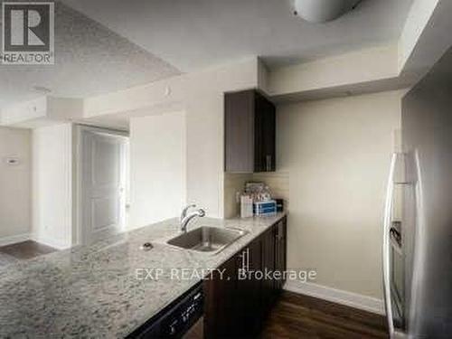 1121 - 2 Eva Road, Toronto, ON - Indoor Photo Showing Kitchen