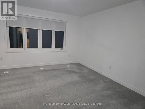 52 BLUE FOREST CRESCENT , Barrie, Ontario L9J 0N3 2
