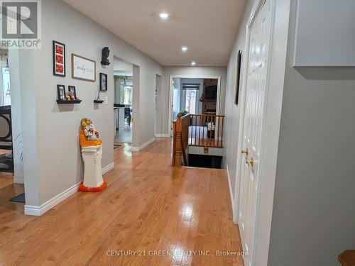 UPPER - 45 CASWELL DRIVE , Hamilton, Ontario L9C 7N3 2