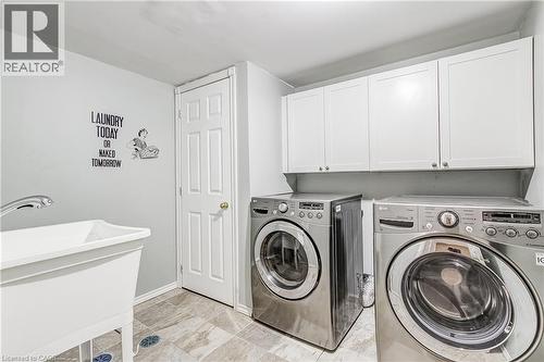 357 Acadia Drive, Hamilton, ON - Indoor Photo Showing Laundry Room