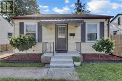74 EIGHTH AVENUE  Brantford, ON N3S 1C5