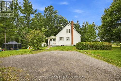 2583 B LINE ROAD  Laurentian Valley, ON K8A 6W8
