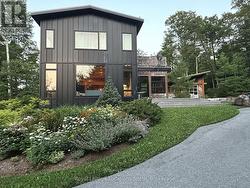 8403 30/31 NOTTAWASAGA SIDE ROAD  Clearview, ON L0M 1P0