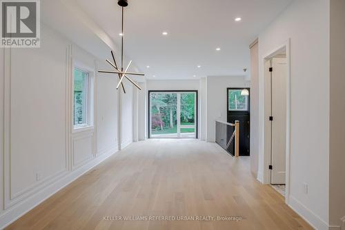 37 Wesley Avenue, Mississauga, ON - Indoor Photo Showing Other Room