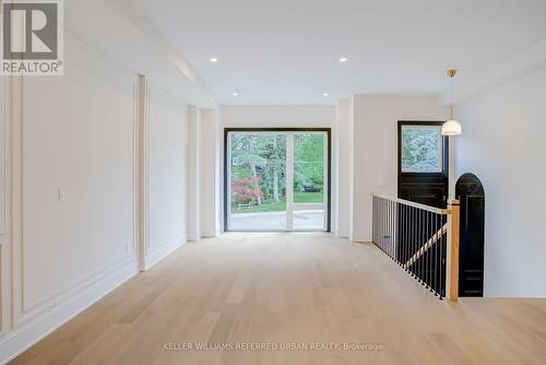 37 Wesley Avenue, Mississauga, ON - Indoor Photo Showing Other Room