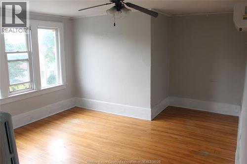 224 CALIFORNIA Unit# 5 , Windsor, Ontario N9B 2Y5 2