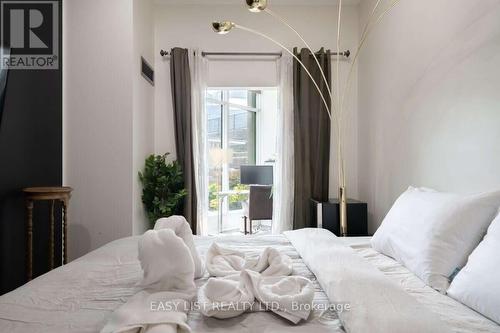 101 - 373 Front Street W, Toronto, ON - Indoor Photo Showing Bedroom