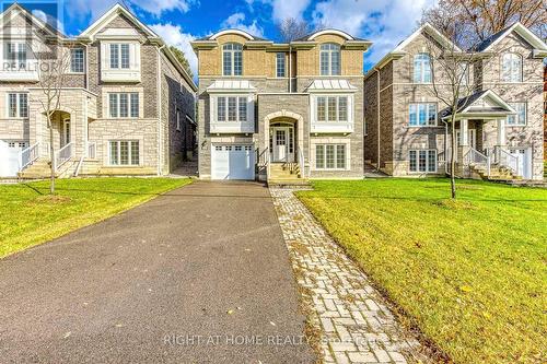 2577 ISLINGTON AVENUE , Toronto, Ontario M9V 4A2 2