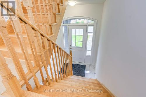 2577 ISLINGTON AVENUE , Toronto, Ontario M9V 4A2 5