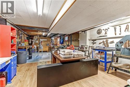 19 Oakley Road, Brantford, ON - Indoor