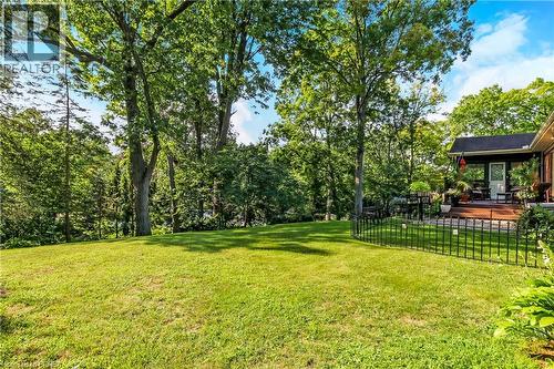 19 Oakley Road, Brantford, ON - Outdoor