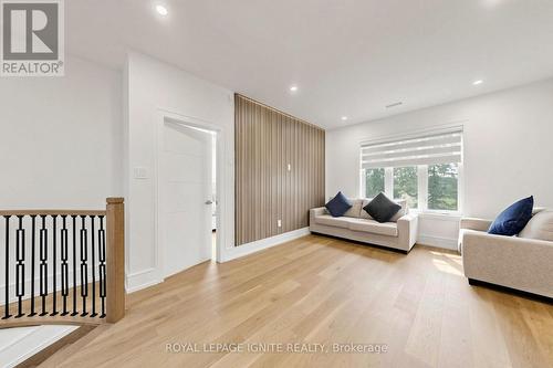 26 Devondale Avenue, Toronto, ON - Indoor
