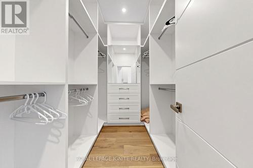 26 Devondale Avenue, Toronto, ON - Indoor